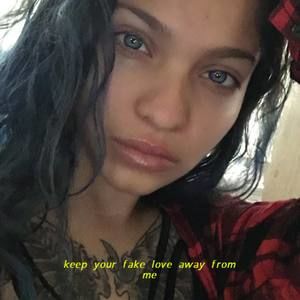 Meet your Posher, Alex